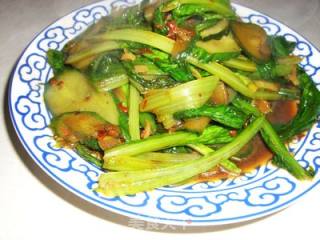瓜片油麦菜的做法步骤：2