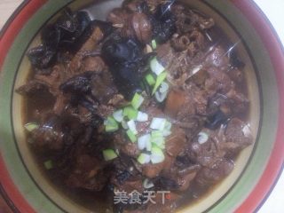 小鸡炖蘑菇的做法