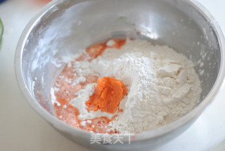 双色糯米烧麦的做法步骤：4