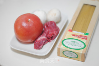 菇香牛肉意大利面的做法步骤：4