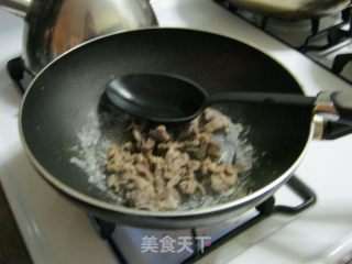 芹菜炒鸡胗的做法步骤：2