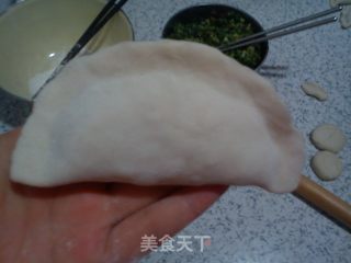 韭菜盒子的做法步骤：2