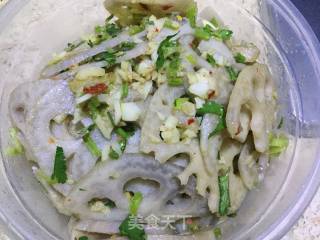 凉拌藕片的做法