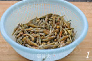 鲊辣椒炕绿豆鱼的做法步骤：4