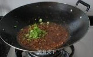 “三酱合一”炸酱香的做法步骤：2