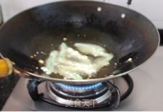 蒜香怪味豆角的做法步骤：2
