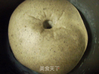 适合秋冬健康养生--黑芝麻核桃吐司（吐司之旅5）的做法步骤：5