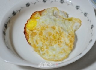 鲫鱼荷包蛋萝卜丝汤的做法步骤：2