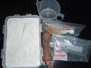 漂亮的紫薯花卷的做法步骤：2