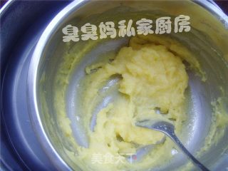 奶黄包的做法步骤：2