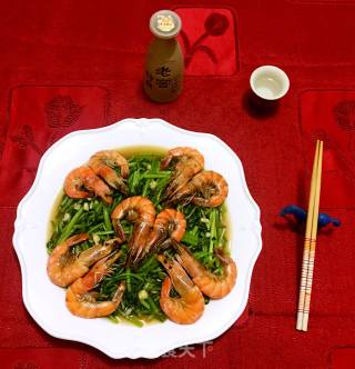 茼蒿炒海虾的做法