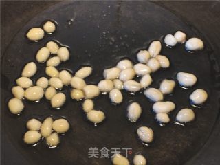 腊肉五彩蝴蝶面的做法步骤：4