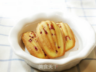 草莓味玛德琳的做法