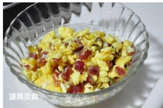 蛋蔬腊味饭的做法步骤：2