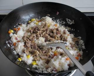 黄油牛肉粒炒饭的做法步骤：5