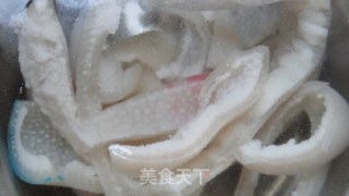 美容佳品---彩色肉皮冻的做法步骤：4