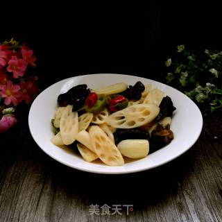 糖醋藕带的做法