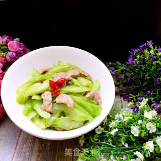 西芹炒肉片的做法