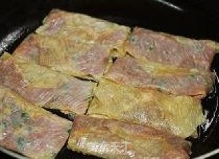 鲜肉腐皮卷的做法步骤：4