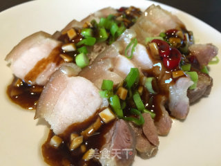 蒜泥白肉的做法