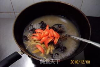 早餐精典制作《金针木耳鱼羊泡馍》的做法步骤：13