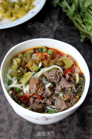 就爱这一碗面——酸菜牛肉面的做法