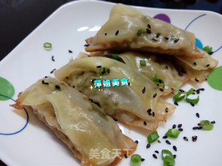 香椿肉馅锅贴的做法