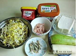 韩式大酱汤的做法步骤：3
