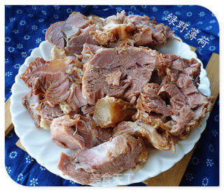 卤猪腱子肉的做法