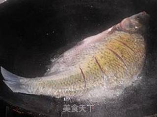 吃不厌的------红烧鳊鱼的做法步骤：4