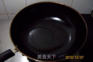 早餐精典制作《芹菜虾皮.蘑菇鸡丁菜炒饭》的做法步骤：15