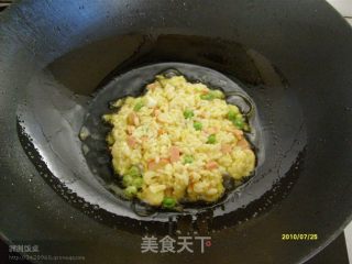 米饭饼的做法步骤：2