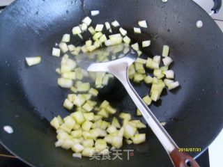 西红柿牛肉羹的做法步骤：2