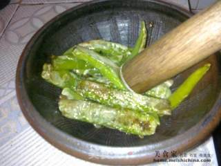 辣椒抖茄子的做法步骤：2
