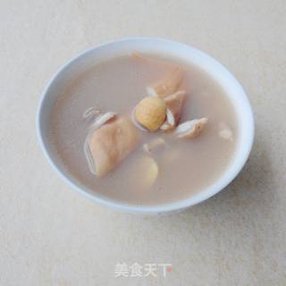 莲子猪肚汤的做法