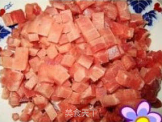 肉丁蘑菇酱的做法步骤：2