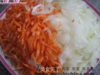 肉丁蘑菇酱的做法步骤：2