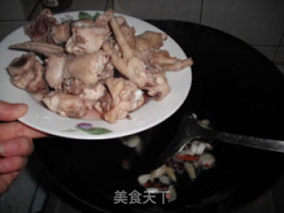 秋冬营养滋补美食——板栗烧鸡的做法步骤：7