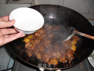 秋冬营养滋补美食——板栗烧鸡的做法步骤：7