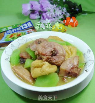 油豆腐莴笋煮腊鸡腿的做法