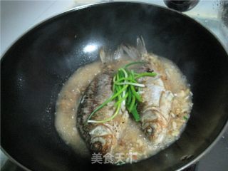 香葱烧喜头的做法步骤：2