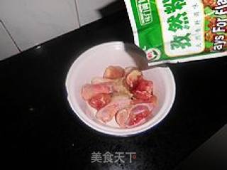 简单又香脆的------炸鸡腿块的做法步骤：3