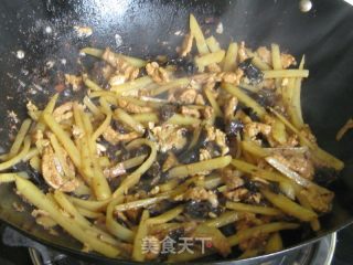 木须肉的做法步骤：3