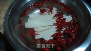 花胶煲竹丝鸡的做法步骤：2