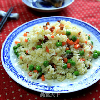 腊肉炒饭的做法