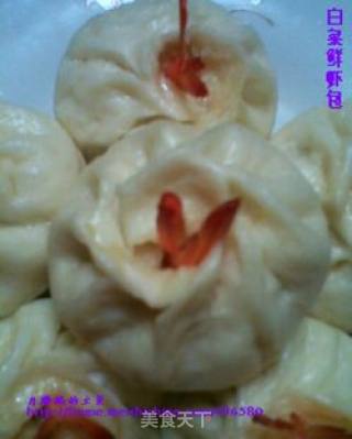 露尾巴的——白菜鲜虾包的做法步骤：5