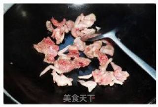 香辣炒鹌鹑的做法步骤：2