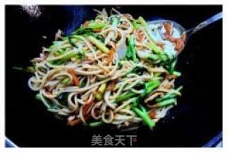 炒粉的诱惑---肉丝炒桂粉的做法步骤：2