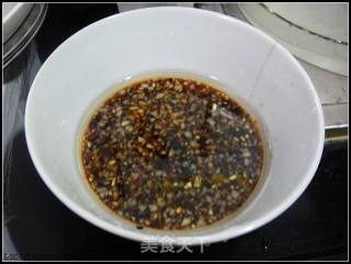 粉丝蒜蓉蒸扇贝的做法步骤：2
