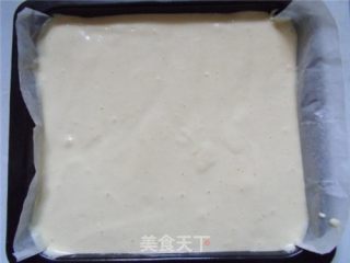 怎样把蛋糕卷进面包里——抹茶戚风面包的做法步骤：2